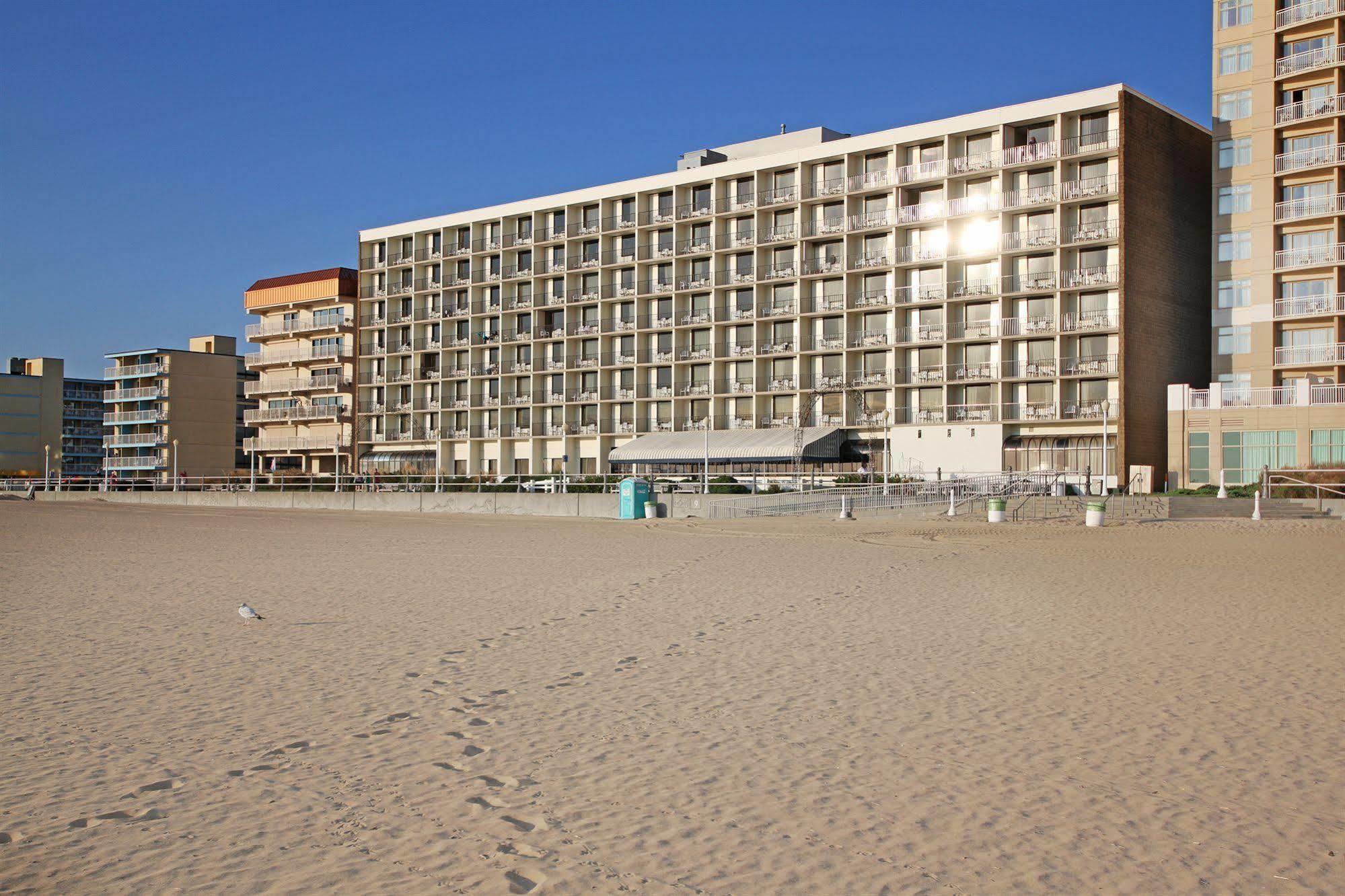 The Barclay Towers Hotel And Resort Вирджиния Бийч Екстериор снимка